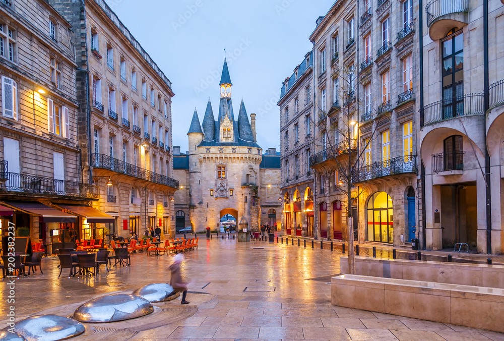 Pour une vente sans tracas à Pessac, faites confiance à l'équipe professionnelle de Wimmo.